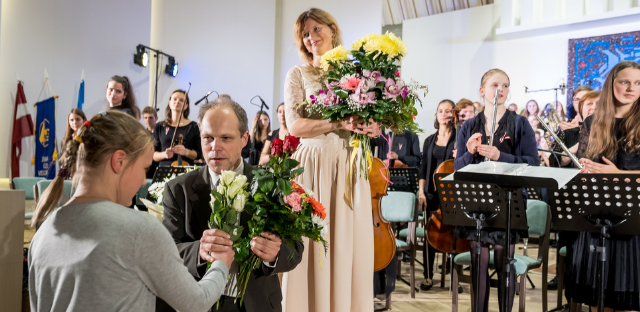 Par godu Latvijas valsts simtgadei Jūrmalas Mūzikas vidusskolā izskan jaunradīta muzikāla kompozīcija „Baltais ceļš“