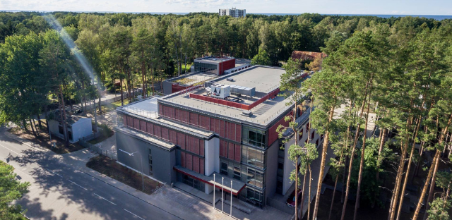 Atklātas jaunas Jūrmalas Mūzikas vidusskolas un centrālās bibliotēkas ēkas