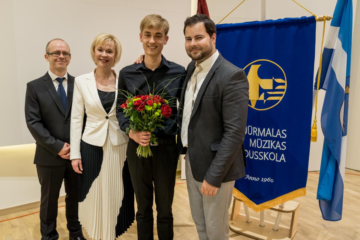 Konkursa apbalvosana Jurmalas Muzikas vidusskola-37