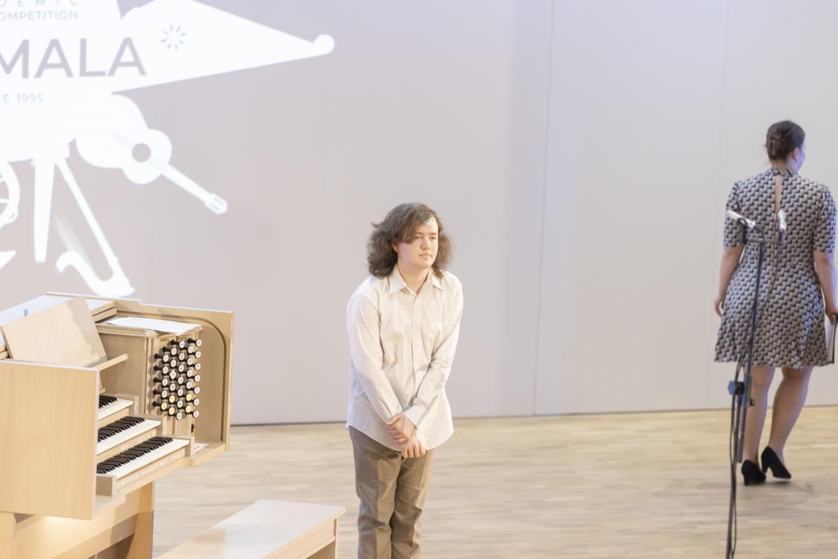 Muzikas-konkursa-B-grupasfinals Artis-Veigurs 28