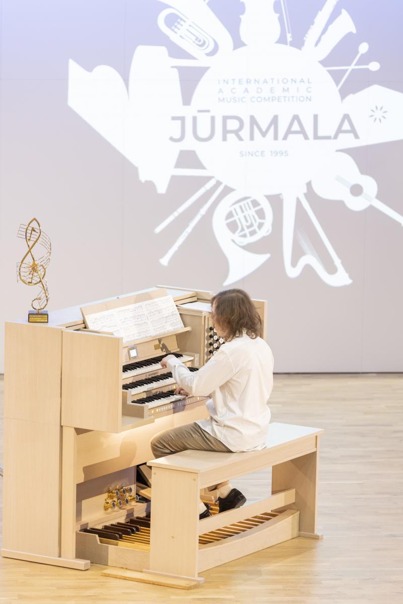 Muzikas-konkursa-B-grupasfinals Artis-Veigurs 32