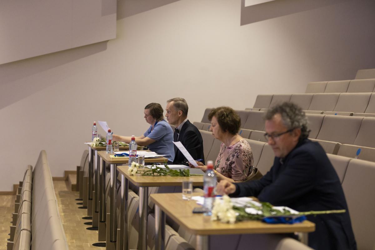 Muzikas-konkursa-Jurmala-2022-atklasana Artis-Veigurs 10
