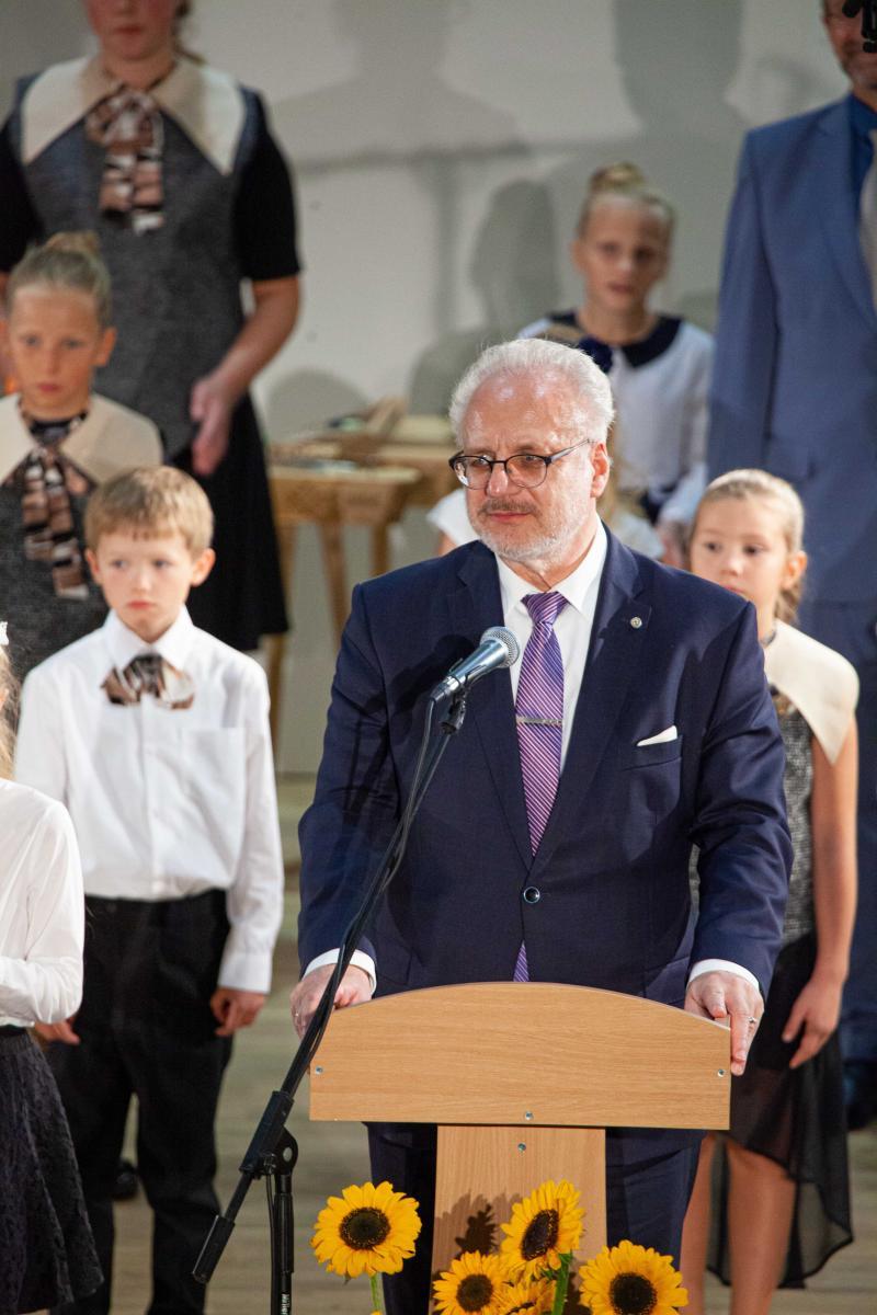 Egils Levits Dubultu kult.kvartala  Artis Veigurs-70