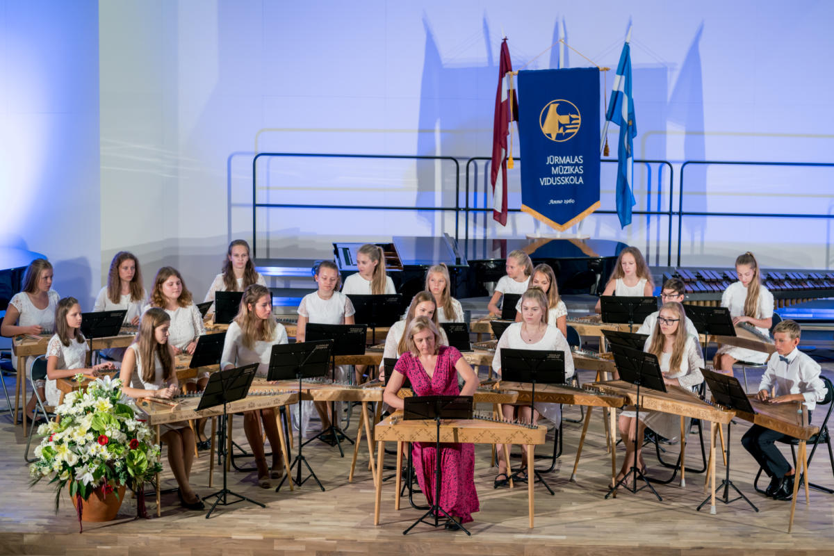Pirmais-septembris-Muzikas-vidusskola (21)